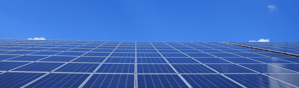 Panneaux photovoltaïques maison autonome