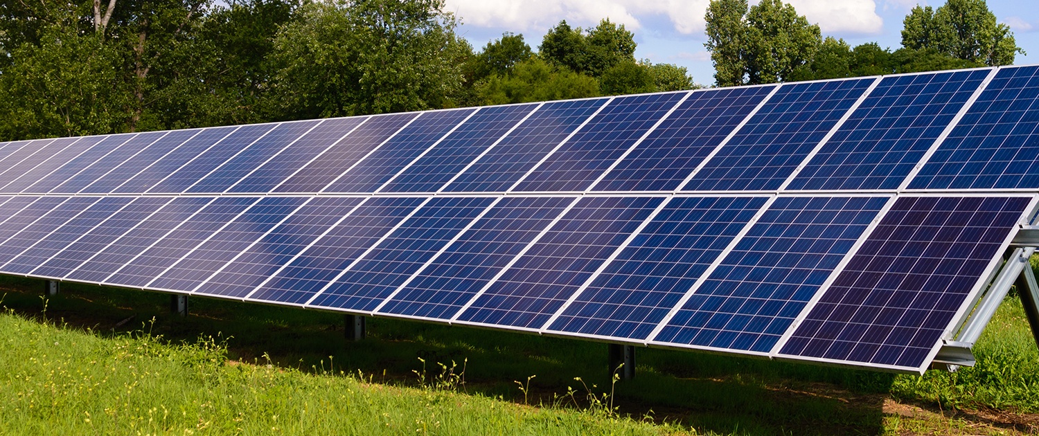 centrale photovoltaïque installée au sol par groupe roy énergie