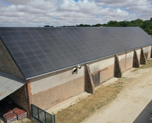 Cops de ferme agricole rénové toiture photovoltaïque GROUPE ROY ÉNERGIE