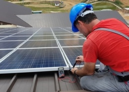 technicien photovoltaïque