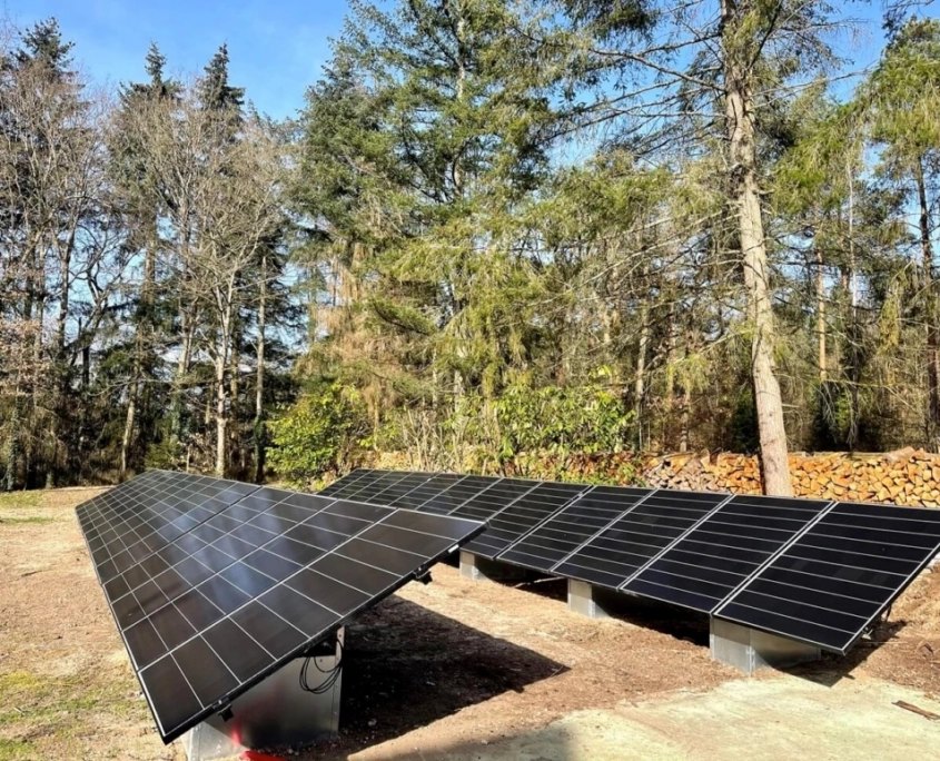 Panneaux photovoltaïques au sol