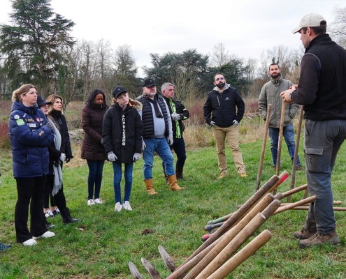 Groupe Roy Énergie plante des arbres à Orléans