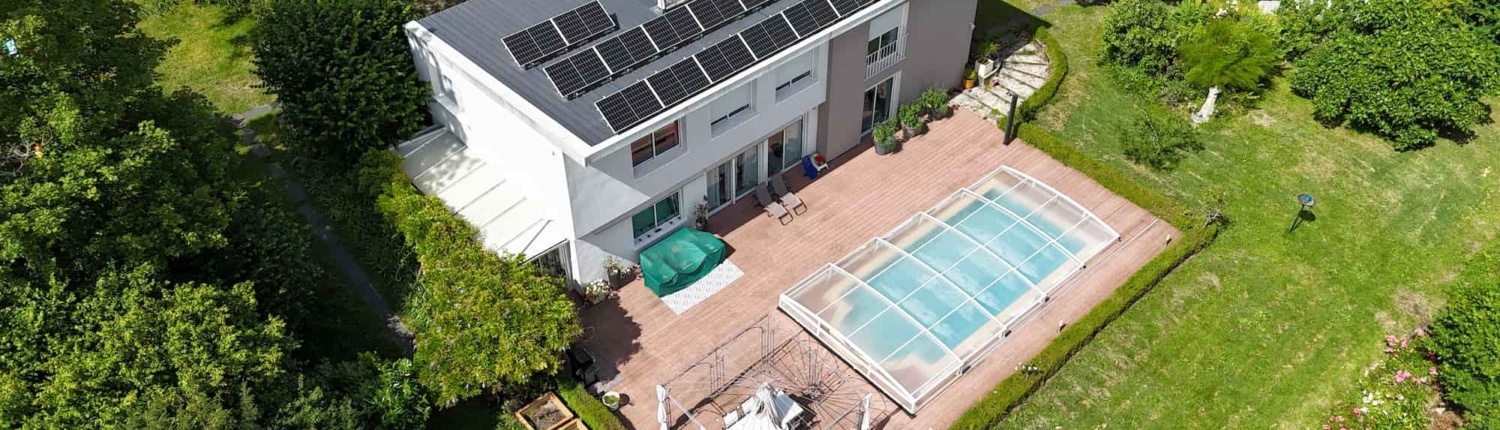 piscine-panneaux-solaires Chauffage solaire pour piscine